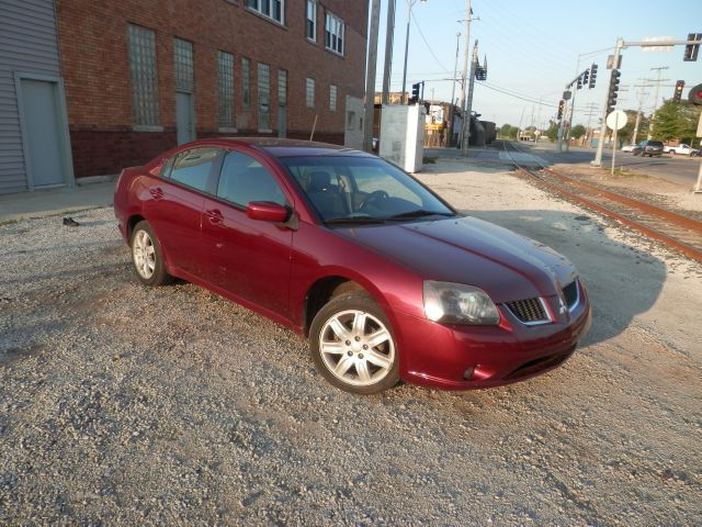 Mitsubishi Galant SE Sedan