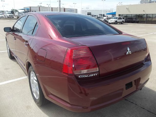 Mitsubishi Galant 2006 photo 1