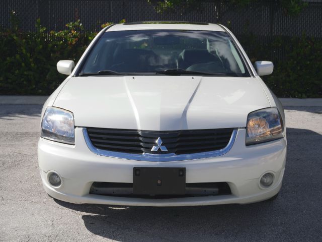Mitsubishi Galant 2007 photo 2