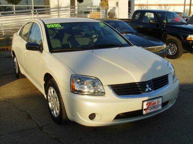 Mitsubishi Galant 2007 photo 4