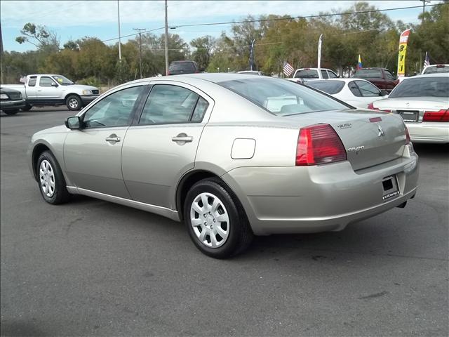 Mitsubishi Galant 2007 photo 2