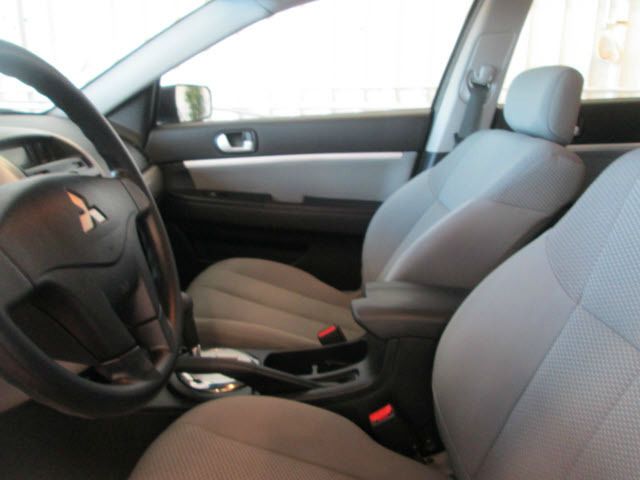 Mitsubishi Galant 2007 photo 1