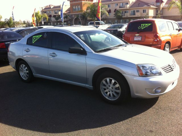 Mitsubishi Galant 2008 photo 4