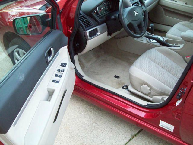 Mitsubishi Galant 2008 photo 1