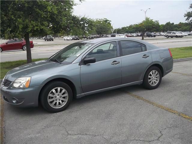 Mitsubishi Galant 2008 photo 2