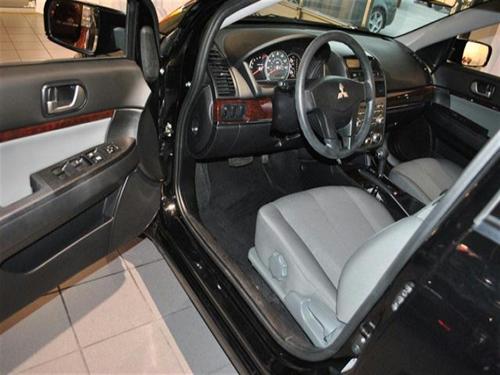 Mitsubishi Galant 2009 photo 1