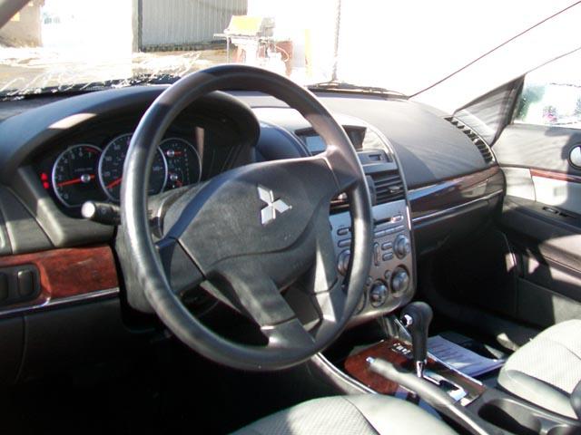 Mitsubishi Galant 2009 photo 1