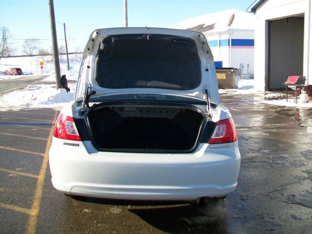 Mitsubishi Galant 2009 photo 4