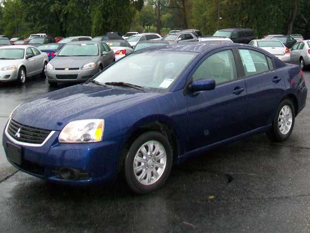 Mitsubishi Galant LW2 Sedan