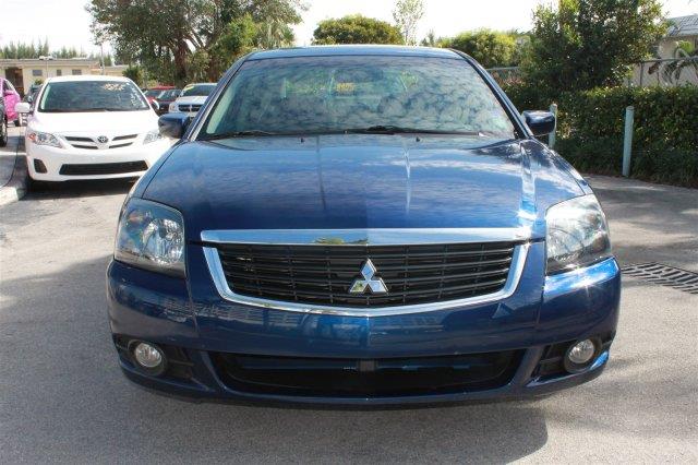 Mitsubishi Galant 2009 photo 2