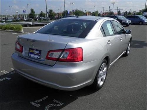Mitsubishi Galant 2009 photo 3
