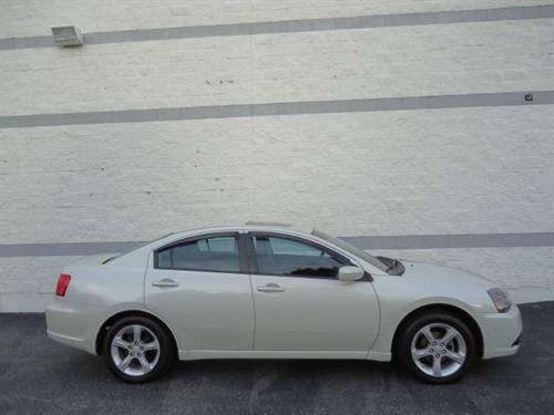 Mitsubishi Galant 2009 photo 1