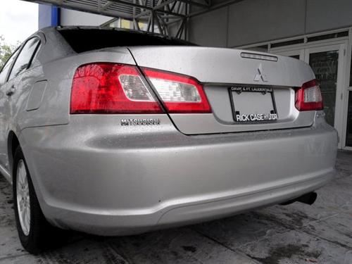 Mitsubishi Galant 2009 photo 4