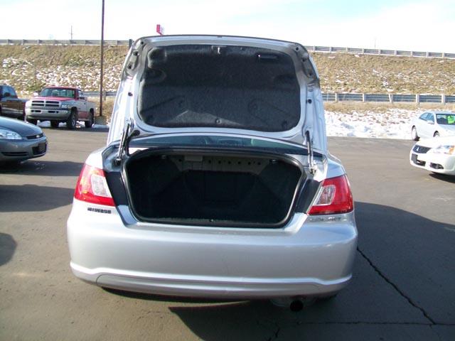 Mitsubishi Galant 2009 photo 4