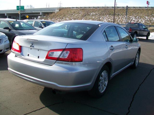 Mitsubishi Galant 2009 photo 5