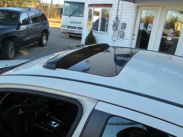 Mitsubishi Galant 2009 photo 1