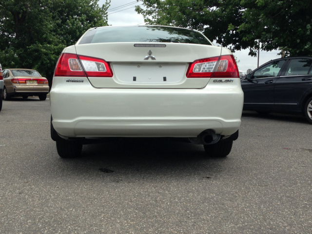 Mitsubishi Galant 2009 photo 3