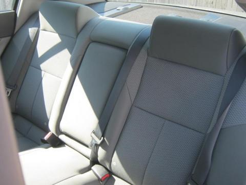 Mitsubishi Galant 2009 photo 2