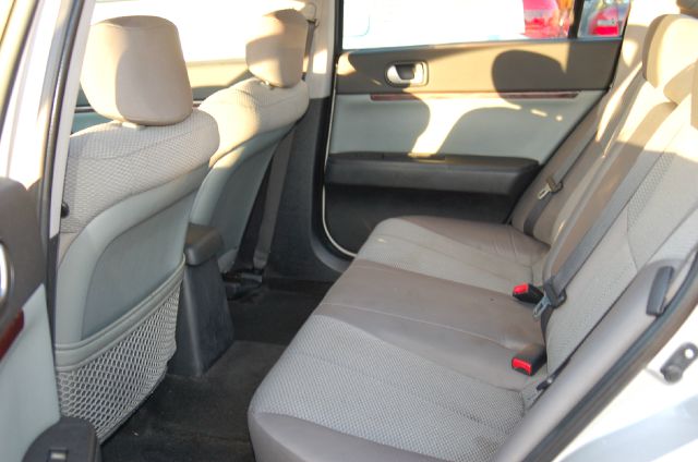 Mitsubishi Galant 2009 photo 10