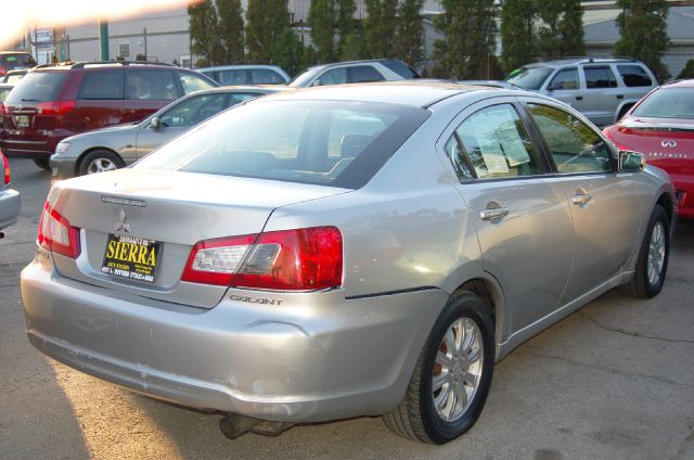 Mitsubishi Galant 2009 photo 9