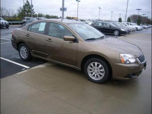 Mitsubishi Galant 2009 photo 2