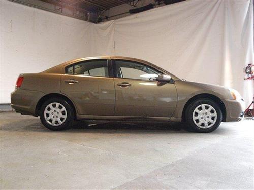 Mitsubishi Galant 2009 photo 2