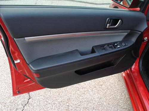 Mitsubishi Galant 2010 photo 3