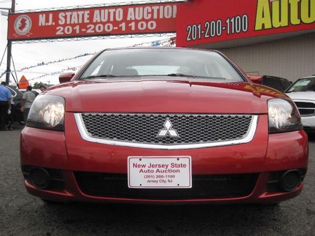 Mitsubishi Galant 2010 photo 3