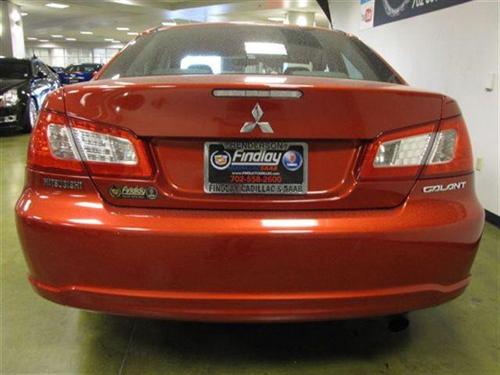 Mitsubishi Galant 2010 photo 4