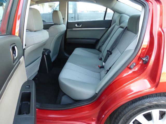 Mitsubishi Galant 2010 photo 1