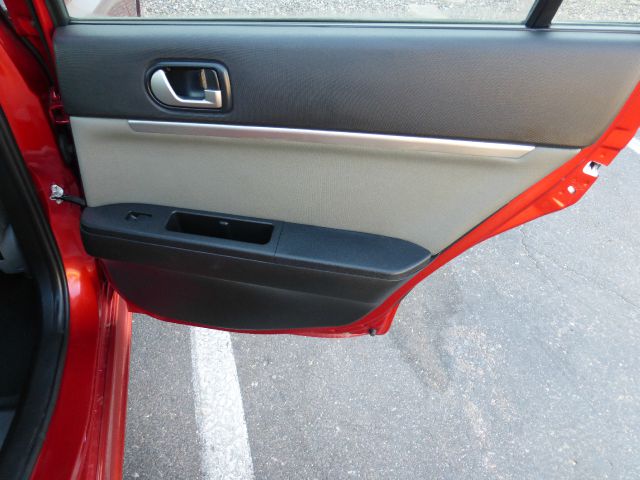 Mitsubishi Galant 2010 photo 14