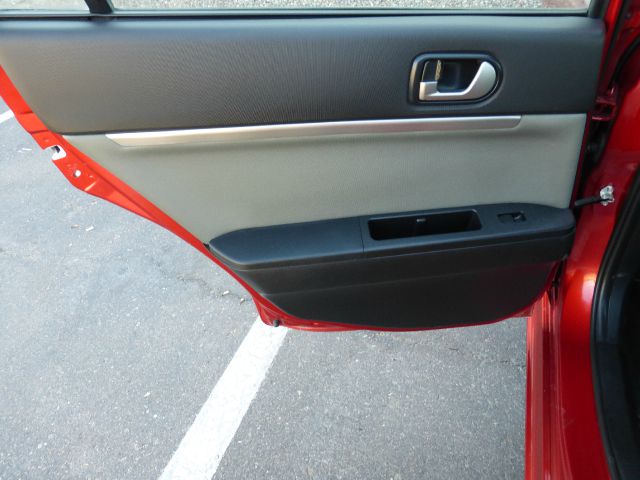 Mitsubishi Galant 2010 photo 6