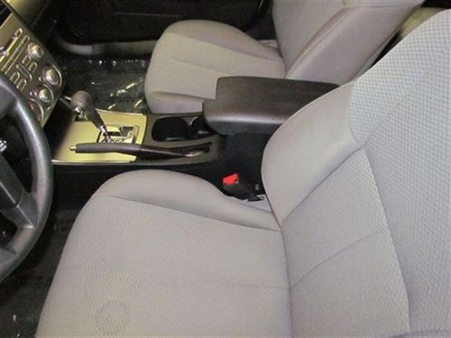 Mitsubishi Galant 2010 photo 4