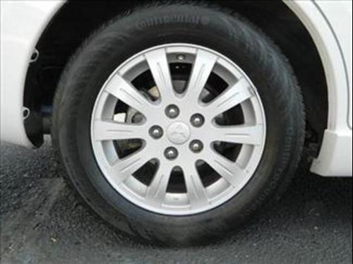 Mitsubishi Galant 2010 photo 3