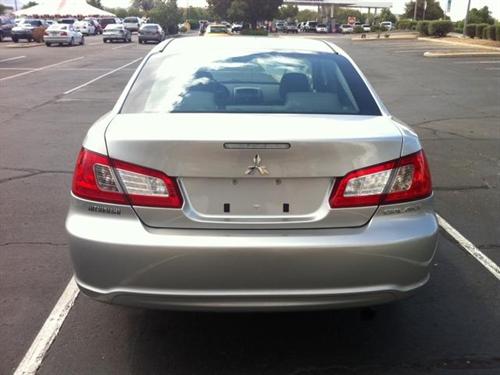 Mitsubishi Galant 2010 photo 4
