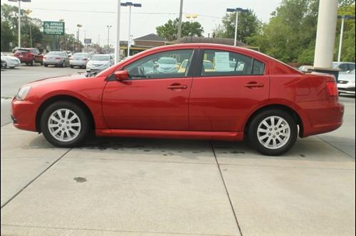 Mitsubishi Galant 2010 photo 3