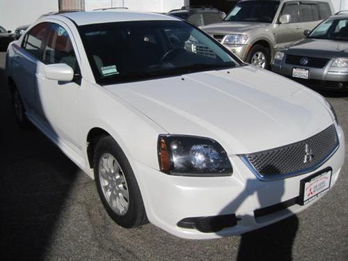 Mitsubishi Galant 2010 photo 2