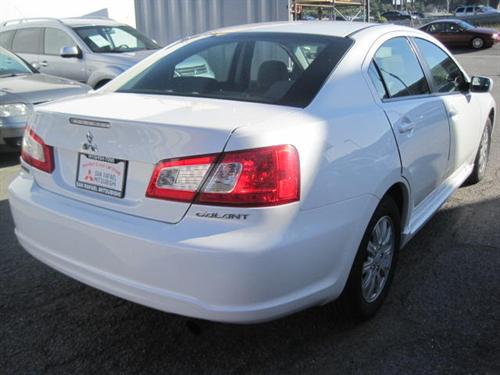 Mitsubishi Galant 2010 photo 3