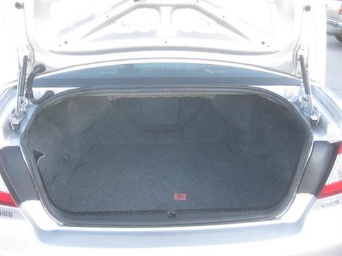 Mitsubishi Galant 2010 photo 5