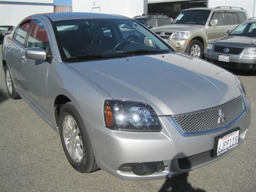 Mitsubishi Galant 2010 photo 1
