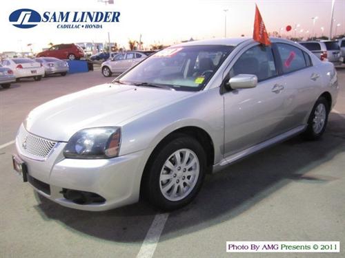 Mitsubishi Galant 2010 photo 1