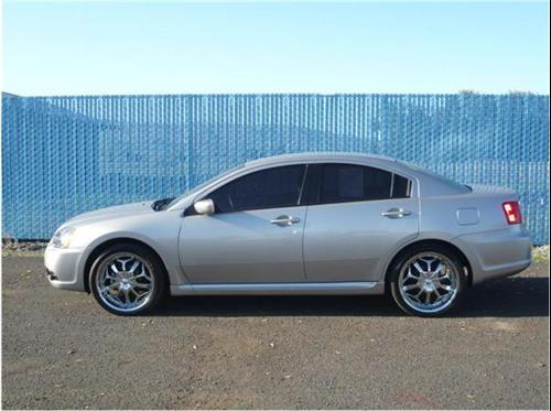 Mitsubishi Galant 2010 photo 3