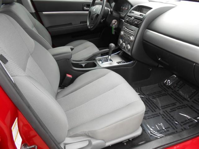 Mitsubishi Galant 2010 photo 2