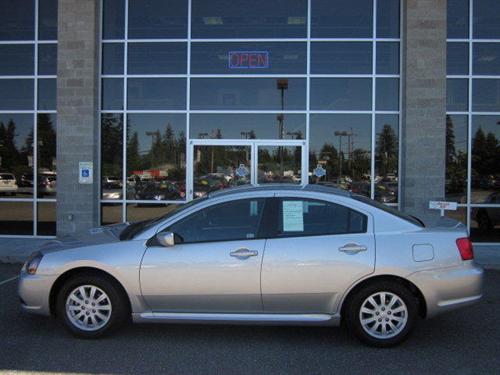 Mitsubishi Galant 2010 photo 1