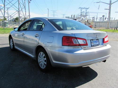 Mitsubishi Galant 2010 photo 5