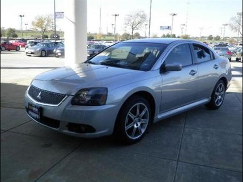 Mitsubishi Galant 2010 photo 2
