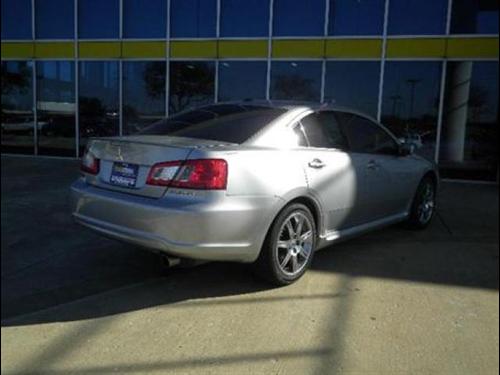 Mitsubishi Galant 2010 photo 4