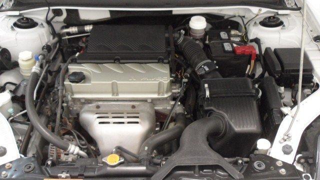 Mitsubishi Galant 2010 photo 1
