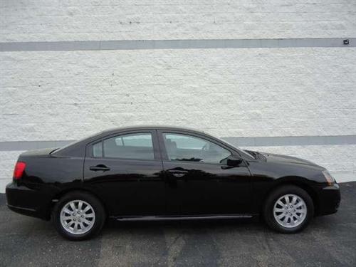 Mitsubishi Galant 2010 photo 1