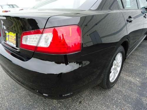 Mitsubishi Galant 2010 photo 4